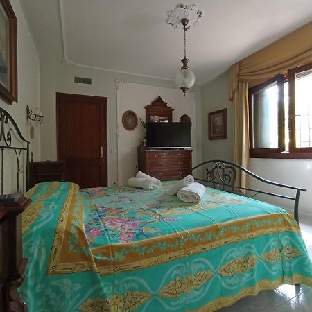 Domus Garden Bed & Breakfast Olbia Eksteriør bilde